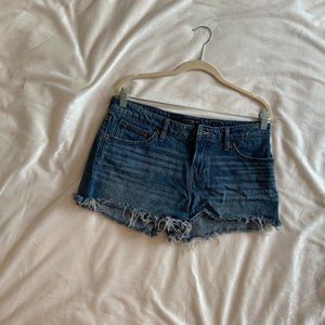 SHORT JEAN SHORTS